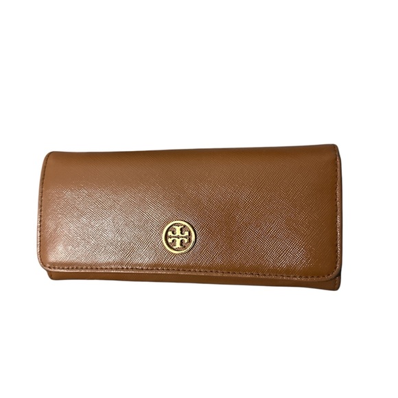 Tory Burch Handbags - Tory Burch Tan Leather Wallet